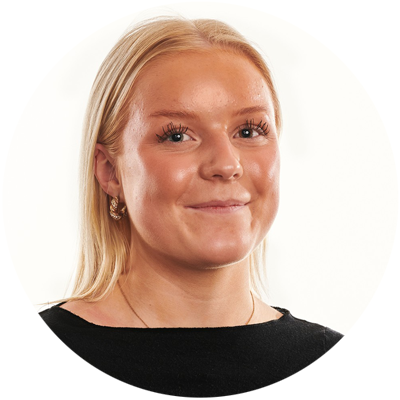 Porträttbild på Alise Öberg.